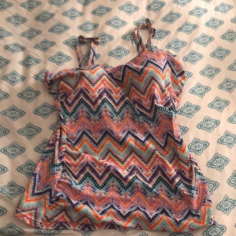 Woman’s CROFT & Barrow Bathing suit top swim suit top with padding - Size 8